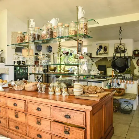 Les Nympheas, Peaceful Haven & Private Pond Villa Angresse