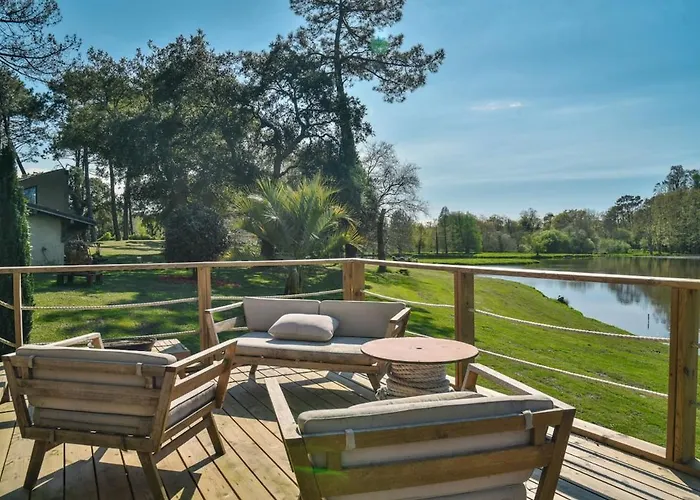 Les Nympheas, Peaceful Haven & Private Pond Angresse